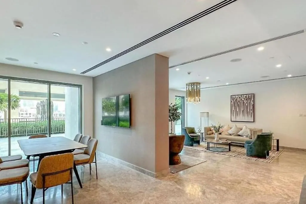 Lux Apartment I Full Burj View - 1 Min Dubai Mall United Arab Emirates