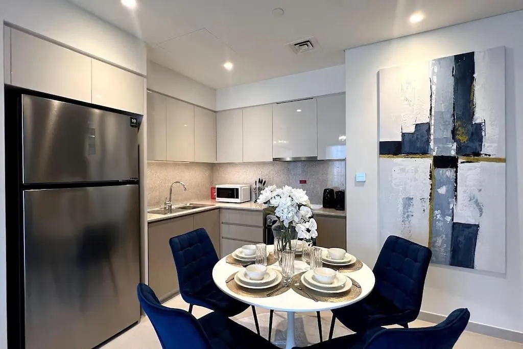 Lux Apartment I Full Burj View - 1 Min Dubai Mall