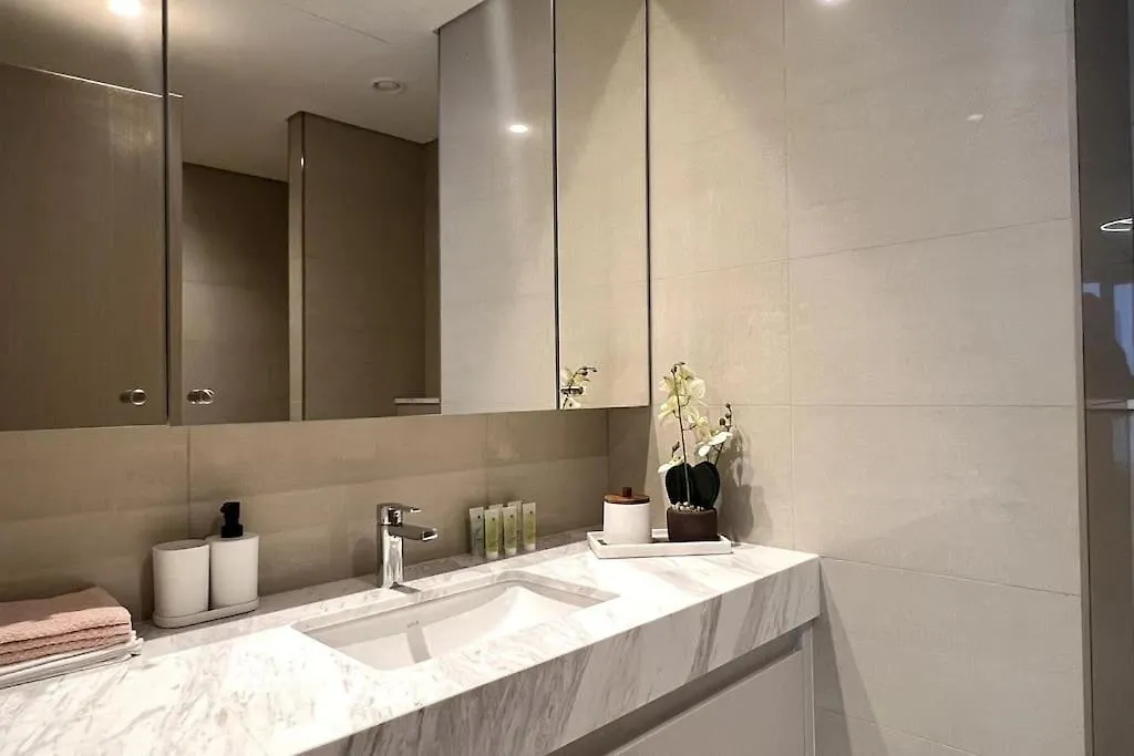 Lux Apartment I Full Burj View - 1 Min Dubai Mall